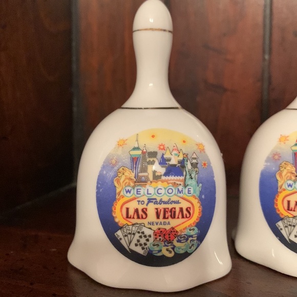 2 Welcome to Las Vegas Nevada Ceramic Bells 3 inches collectible Souvenir print - Picture 3 of 4